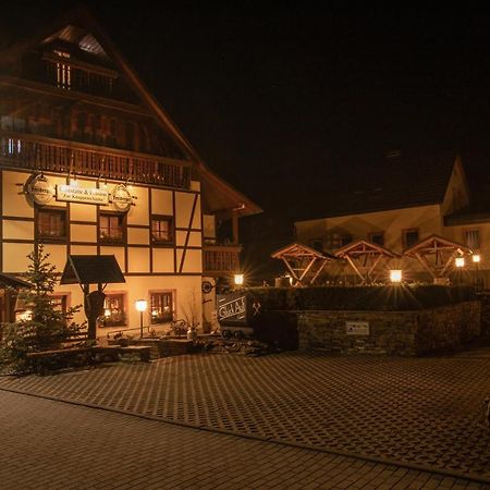 Pension Und Gaststaette Zur Knappenschaenke Thermalbad Wiesenbad Екстериор снимка